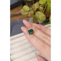 3.22 Ct. Emerald from Zambia Life Style