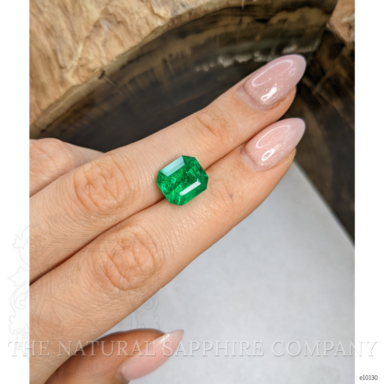 5.42 Ct. Emerald from Colombia - Muzo