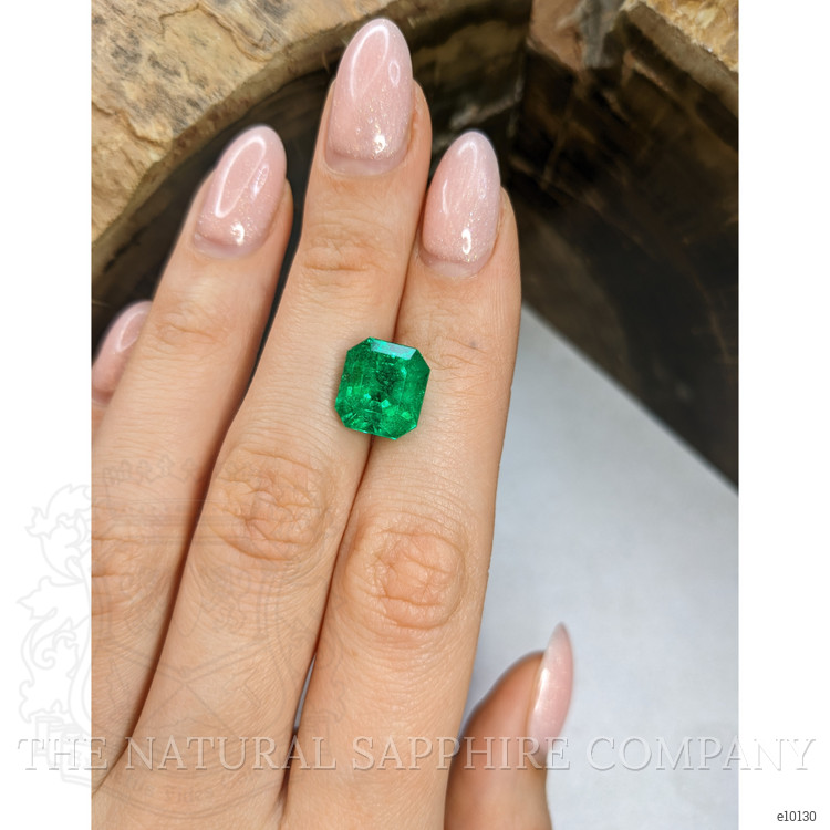 5.42 Ct. Emerald from Colombia - Muzo