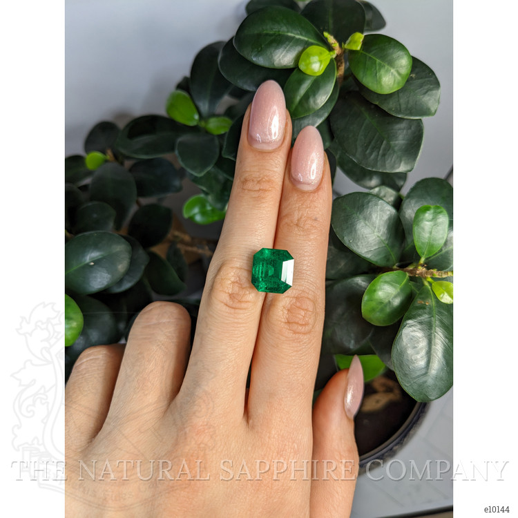 8.60 Ct. Emerald from Colombia