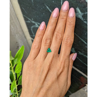 0.78 Ct. Emerald from Colombia Life Style