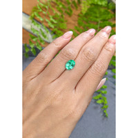 1.70 Ct. Emerald from Colombia Life Style