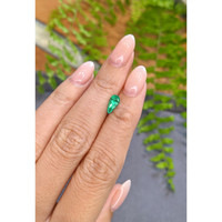 0.70 Ct. Emerald from Colombia Life Style
