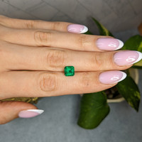 1.62 Ct. Emerald from Colombia Life Style