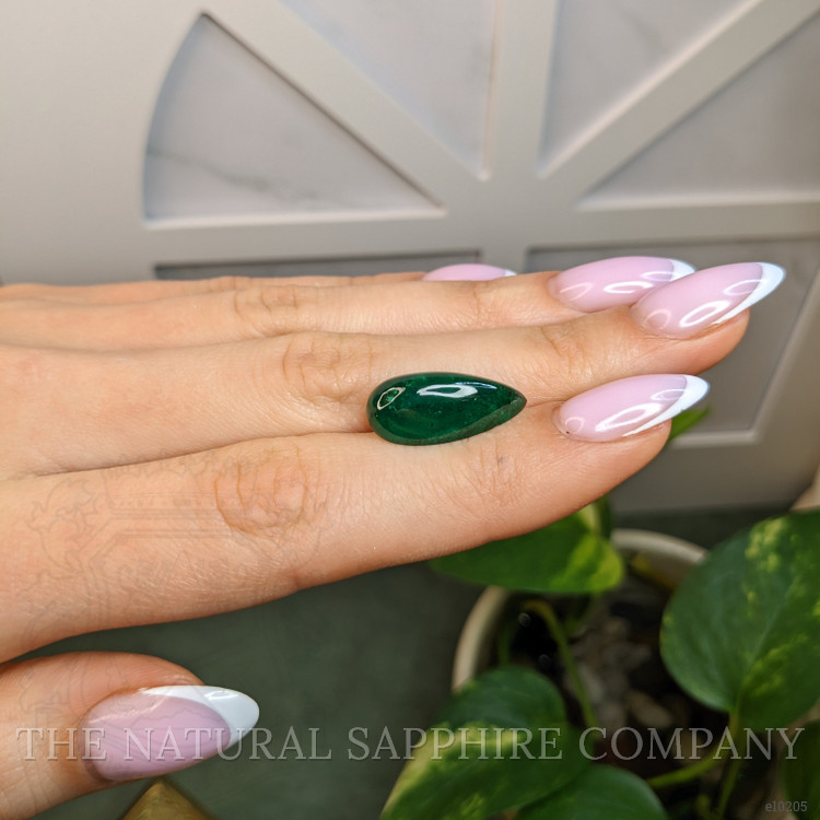 9.35 Ct. Cabochon Emerald from Colombia
