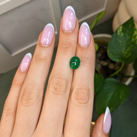 3.11 Ct. Cabochon Emerald from Colombia Life Style