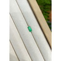 0.52 Ct. Emerald from Afghanistan Life Style