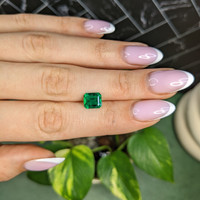 1.62 Ct. Emerald from Colombia Life Style