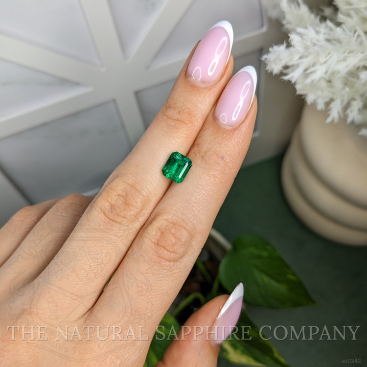 1.92 Ct. Emerald from Colombia