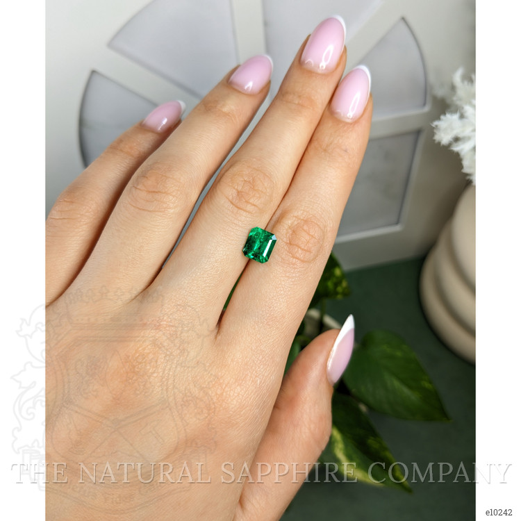 1.92 Ct. Emerald from Colombia