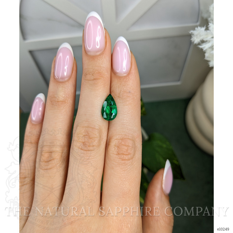2.90 Ct. Emerald from Colombia
