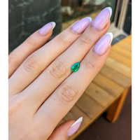 0.84 Ct. Emerald from Colombia Life Style