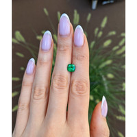 1.57 Ct. Emerald from Colombia Life Style