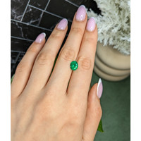 1.75 Ct. Emerald from Colombia Life Style