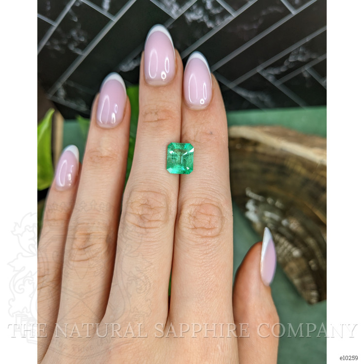 2.89 Ct. Emerald from Colombia