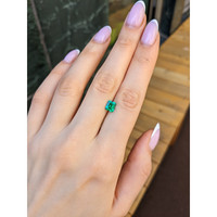 1.46 Ct. Emerald from Colombia Life Style