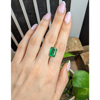 5.58 Ct. Emerald from Zambia Life Style