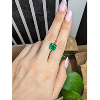 4.58 Ct. Emerald from Zambia Life Style