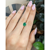 1.47 Ct. Emerald from Colombia Life Style
