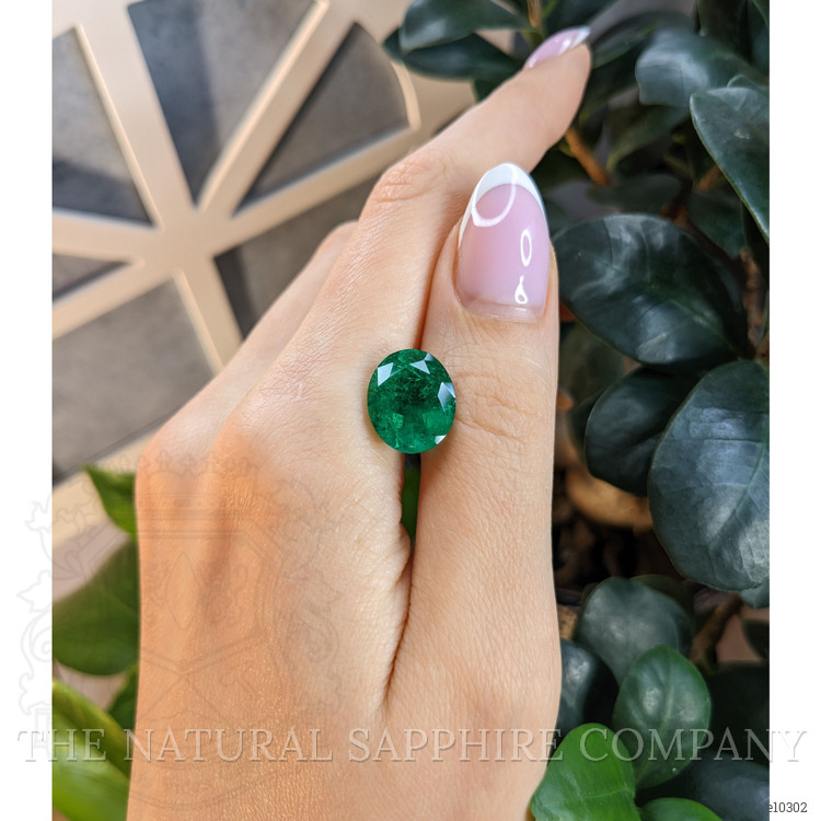 6.75 Ct. Emerald from Colombia - Muzo