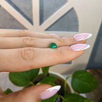 1.37 Ct. Cabochon Emerald from Colombia Life Style