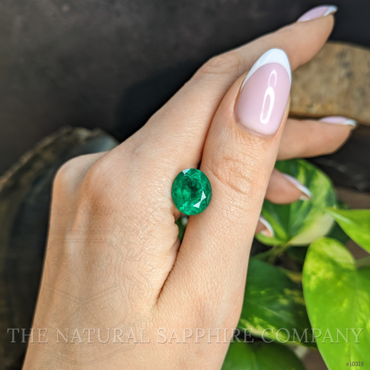 5.41 Ct. Emerald from Colombia - Muzo