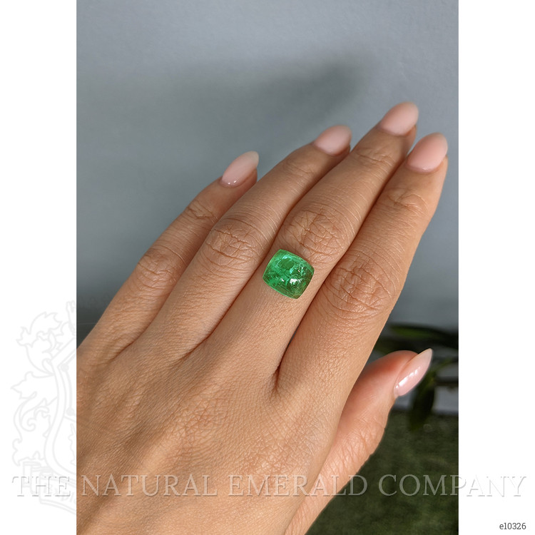 4.61 Ct. Cabochon Emerald from Russia