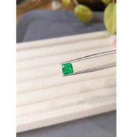 1.61 Ct. Emerald from Russia Life Style