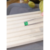 1.28 Ct. Emerald from Russia Life Style