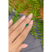 0.96 Ct. Emerald from Zambia Life Style