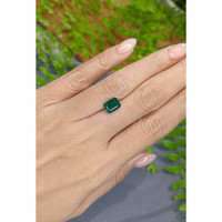 2.00 Ct. Emerald from Zambia Life Style