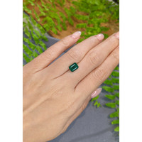 2.00 Ct. Emerald from Zambia Life Style
