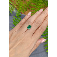 2.03 Ct. Emerald from Zambia Life Style