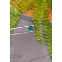 2.40 Ct. Emerald from Zambia Life Style