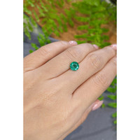 1.37 Ct. Emerald from Zambia Life Style