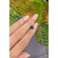 1.18 Ct. Emerald from Zambia Life Style