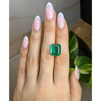11.26 Ct. Emerald from Zambia Life Style