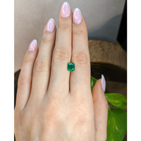 1.72 Ct. Emerald from Zambia Life Style