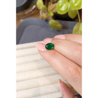 2.11 Ct. Emerald from Zambia Life Style