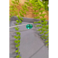 2.27 Ct. Emerald from Zambia Life Style