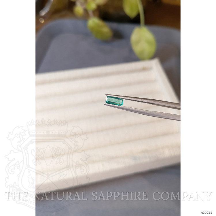 0.44 Ct. Emerald from Colombia