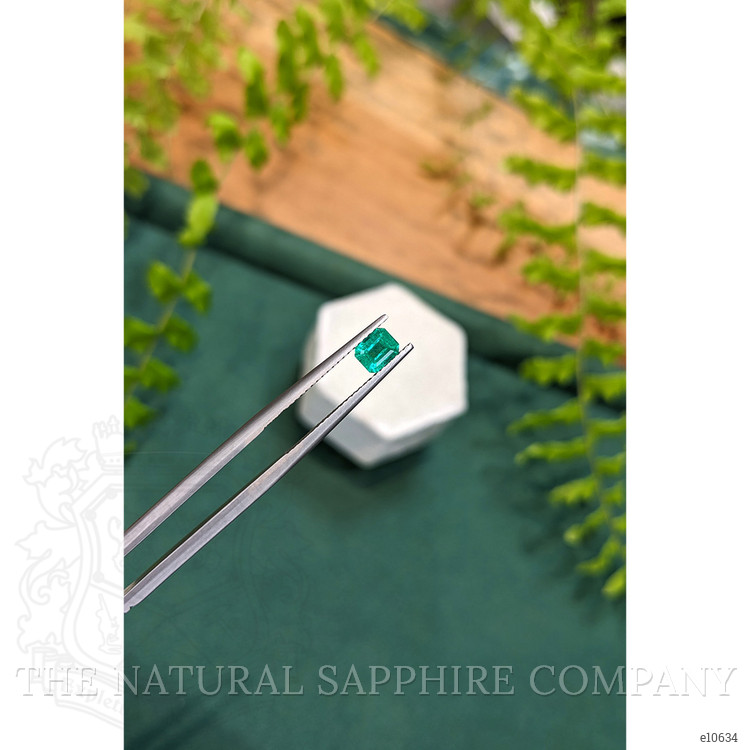 0.60 Ct. Emerald from Colombia