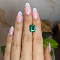 4.46 Ct. Emerald from Colombia Life Style