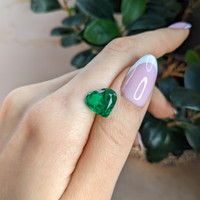 5.26 Ct. Emerald from Zambia Life Style