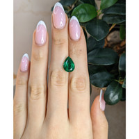 4.66 Ct. Emerald from Zambia Life Style