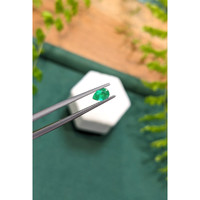 0.32 Ct. Emerald from Afghanistan Life Style