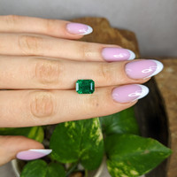 3.15 Ct. Emerald from Colombia Life Style
