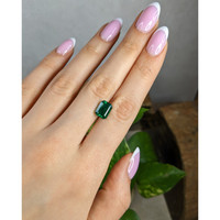 3.15 Ct. Emerald from Colombia Life Style