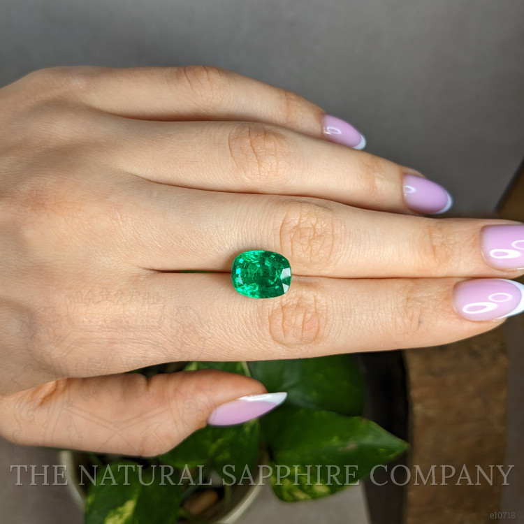 6.05 Ct. Emerald from Colombia