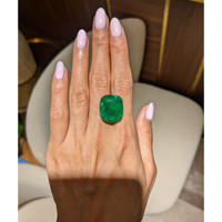 31.77 Ct. Emerald from Zambia Life Style